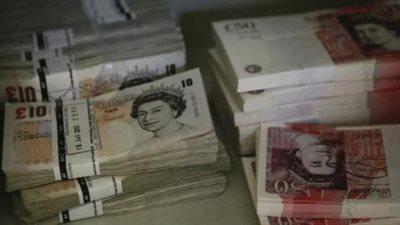 تراجع الاسترليني ودولار نيوزيلندا بعد بيانات