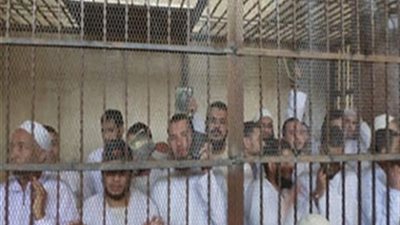 الحكم بالسجن المؤبد لـ17 من مؤيدي الإخوان