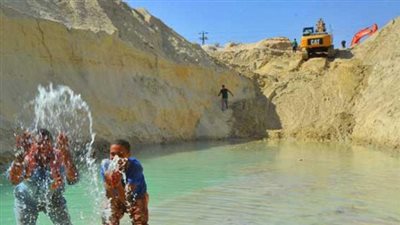 مصر تعتزم إنشاء مركز مالي عالمي في محور قناة السويس