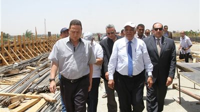 وزير النقل يعفي مسئولَين من مناصبهما: لا تهاون في خدمة المواطن