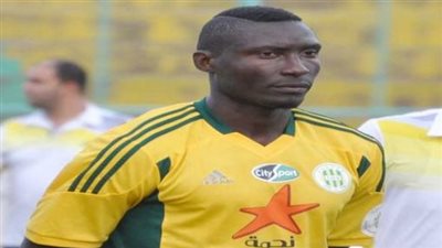 وفاة ايبوسي مهاجم شبيبة القبائل بعد اعتداء من الجماهير