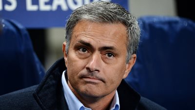 مورينيو: كورتوا الحارس رقم 1 فى تشيلسى