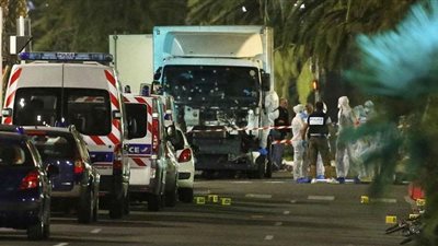 ألمانيا تعزز الإجراءات الحدودية مع فرنسا بعد هجوم نيس