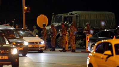 مقاتلة تسقط مروحية تابعة للانقلابيين فوق أنقرة