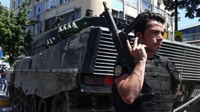 تركيا: مجموعات عسكرية من الانقلابيين لم تستسلم بعد