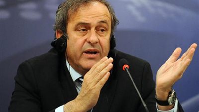 بلاتيني لن يخوض انتخابات رئاسة الفيفا ضد بلاتر