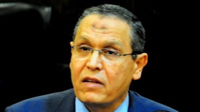 اصطدام قطار بضائع بسيارة نقل يعطل خط مطروح - الإسكندرية 