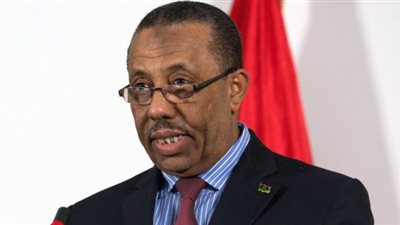 نائب: البرلمان الليبي المنتخب يكلف عبد الله الثني بتشكيل حكومة جديدة