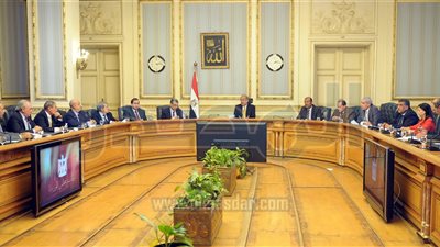 الحكومة تستعرض إجراءات تحسين ترتيب مصر في تقرير البنك الدولي