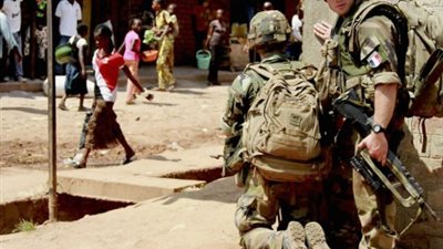 مقتل جنديين فرنسيين من القوات الخاصة في ليبيا