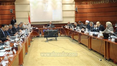 مجلس الوزراء يوافق على تخارج فوادافون من المصرية للاتصالات  بحد أقصى نهاية  2015