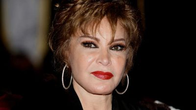 صفية العمري في بيروت لتكريمها عن مشوارها الطويل