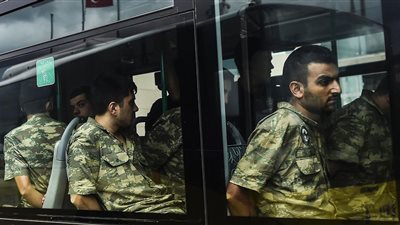 توقيف 118 ضابطا قياديا في الجيش التركي