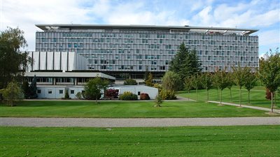 منظمة الصحة العالمية تدعو لاستخدام أدوية مستخلصة من الدم ضد الإيبولا