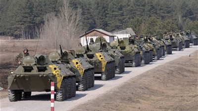 تجدد القصف في مدينتين يهدد اتفاق وقف إطلاق النار في أوكرانيا