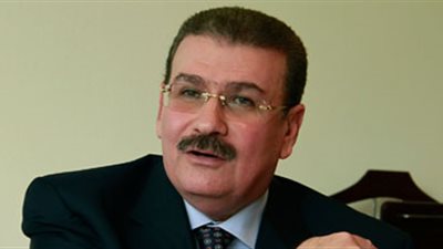 وزير النقل: الانتهاء من تطوير 9 مزلقانات بخمس محافظات