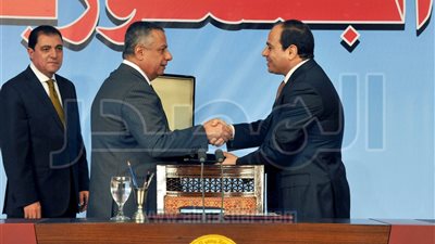 السيسى يشهد الاحتفال بعيد المعلم ويمنح أنواط للمعلمين المثاليين