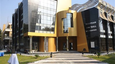 الأمن المصري يزيد عدد المشجعين المسموح بهم في مباراة تونس إلى 15 ألفا