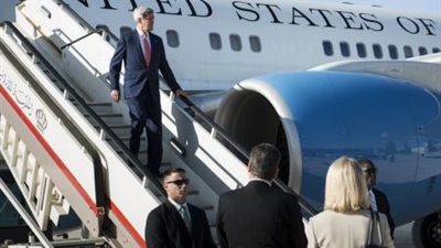 وزيرالخارجية الأمريكي يصل الى بغداد في مستهل زيارة للمنطقة