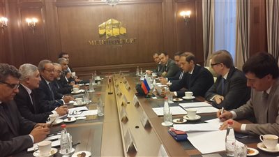 عبد النور: وفد روسي يزور مصر الشهر المقبل للتعرف على فرص الإستثمار المتاحة