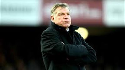 مدرب منتخب إنجلترا الجديد يدعو أندية البرميرليج إلى 