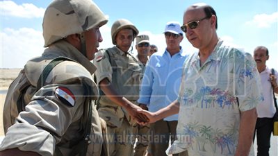 عبور 162 سفينة خلال الثلاثة أيام الماضية 