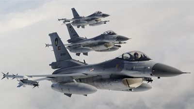 الجيش الأمريكي: دول خليجية والأردن شركاء في الضربات الجوية ضد الدولة الإسلامية