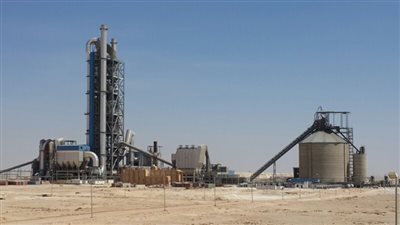 مصر تدرس فرض ضريبة تتجاوز 60% على استخدام الفحم في المصانع