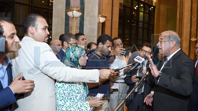 شريف إسماعيل يوضح حقيقة نية الحكومة في تعديل وزاري جديد