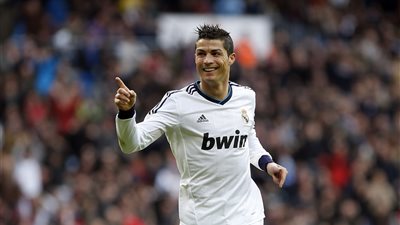 مانشستر يونايتد يأمل في استعادة رونالدو