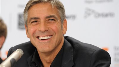  ‬كلوني يشعل البندقية بتكهنات باقامة حفل زفافه المدني في المدينة