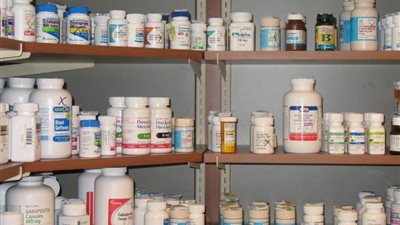 الوساطة للاوراق المالية ترفع مساهماتها في رأسمال العبوات الطبية الي 10.205 %