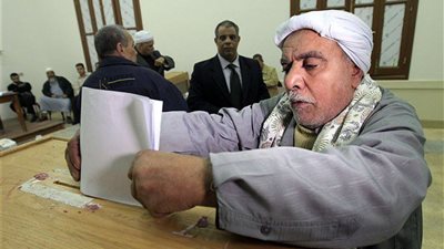 اللجنة العليا تقبل ترشح 12 شخصا في الانتخاب التكميلي لدائرة حدائق القبة