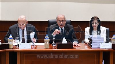 رئيس الوزراء يحدد اجتماعين شهرياً للجنة فض منازعات الاستثمار