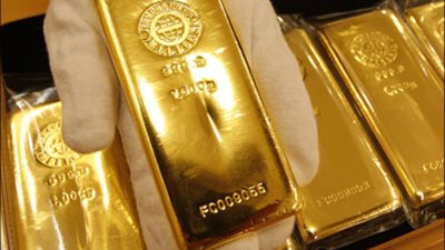 الذهب يرتفع مع تنامي الطلب على ملاذ آمن وسط قلق بشأن النمو العالمي