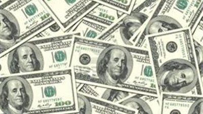 استقرار بأسعار صرف الدولار في السوقين الرسمي والسوداء