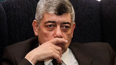 وزير الداخلية يتفقد القوات المكلفة بتآمين جامعتي القاهرة والازهر