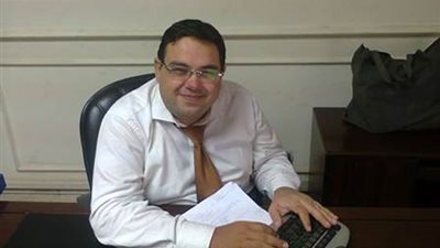 عضو مجلس التنمية الاقتصادية بالرئاسة: 8 خطوات لحل أزمة الدولار