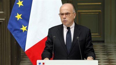 وزير الداخلية الفرنسي: إغلاق 20 مسجدا وأحذر كل من يبث الكراهية