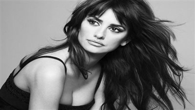 بالفيديو: بينيلوبي كروز المرأة الأكثر إثارة لعام 2014 