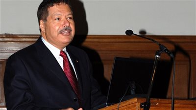 وزير التعليم العالي عن زويل: فقدنا رمزا خدم وطنه بإخلاص