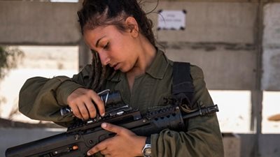 اتفاق بين أمريكا وإسرائيل بشأن مساعدات عسكرية بمليارات