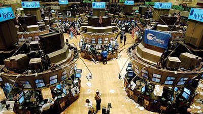 تراجع الأسهم الأوروبية في التعاملات المبكرة