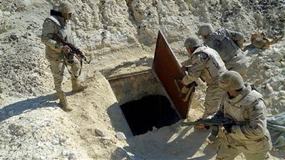 صور: المتحدث العسكري: مقتل 