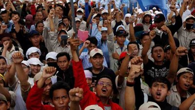 مليونا عامل يبدأون إضرابًا عامًا في 