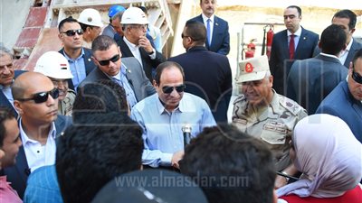 بث مباشر: السيسي يتفقد أعمال تبطين الأنفاق أسفل قناة السويس