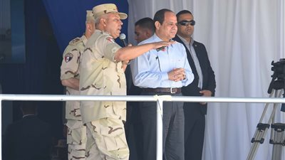 فيديو.. السيسي يشيد بأعمال حفر الأنفاق: الإنجاز المشرف لمصر