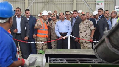 السيسي للمشككين في مشروع القناة: 