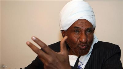 الصادق المهدي يتعهد بتوحيد التحالف السياسي لتحقيق السلام بالسودان