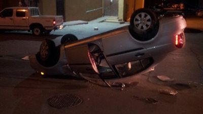 مصرع 8 طالبات واصابه اخرين في انقلاب سياره 